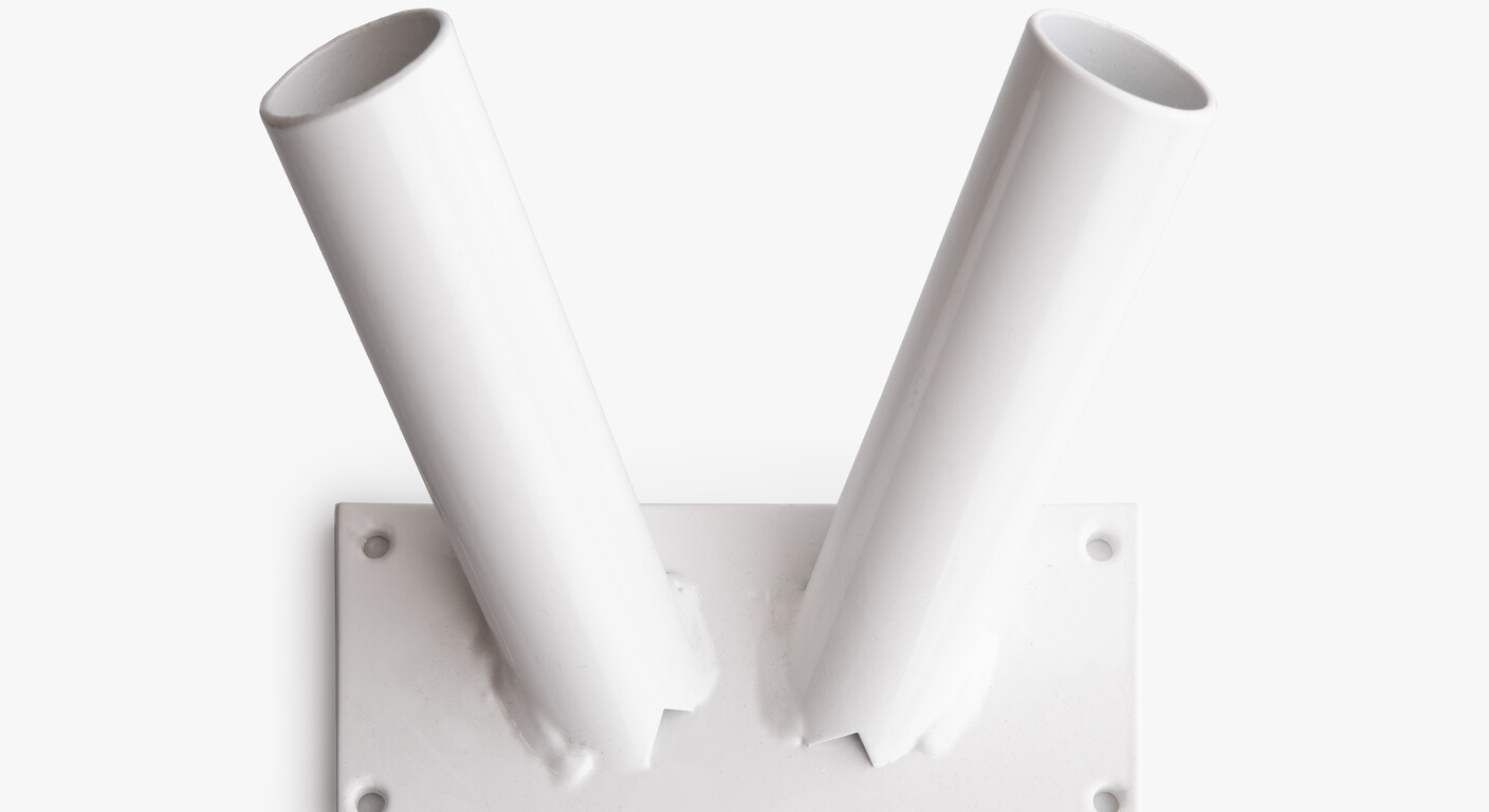 Doppelte Fahnenhalterung