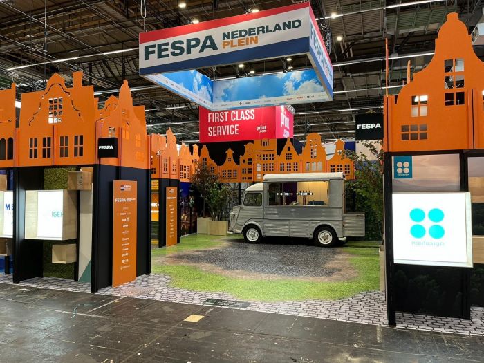 Bodenanwendung Sign Again: FESPA / Orange - Miniatur 2 von 7
